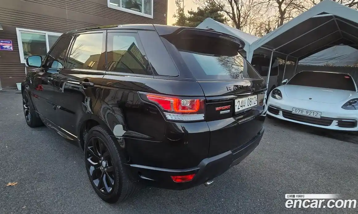 Land Rover Range-Rover Sport 2016 4.4 Автомат в Москве № 594938, фото 3