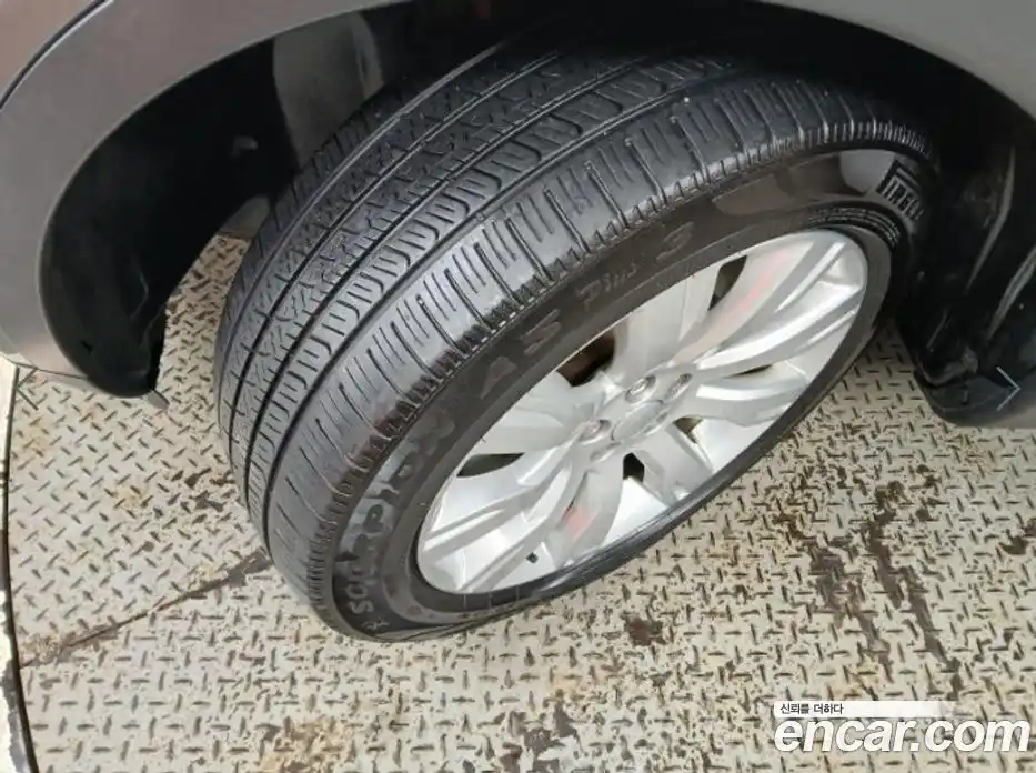 Land Rover Discovery Sport 2016 2.0 Автомат в Москве № 594966, фото 20