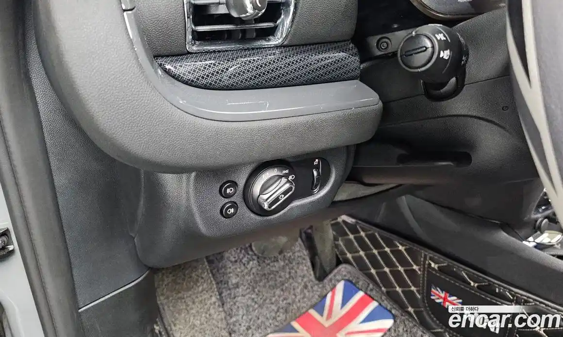 Mini Clubman 2021 2.0 Автомат в Москве № 595069, фото 18