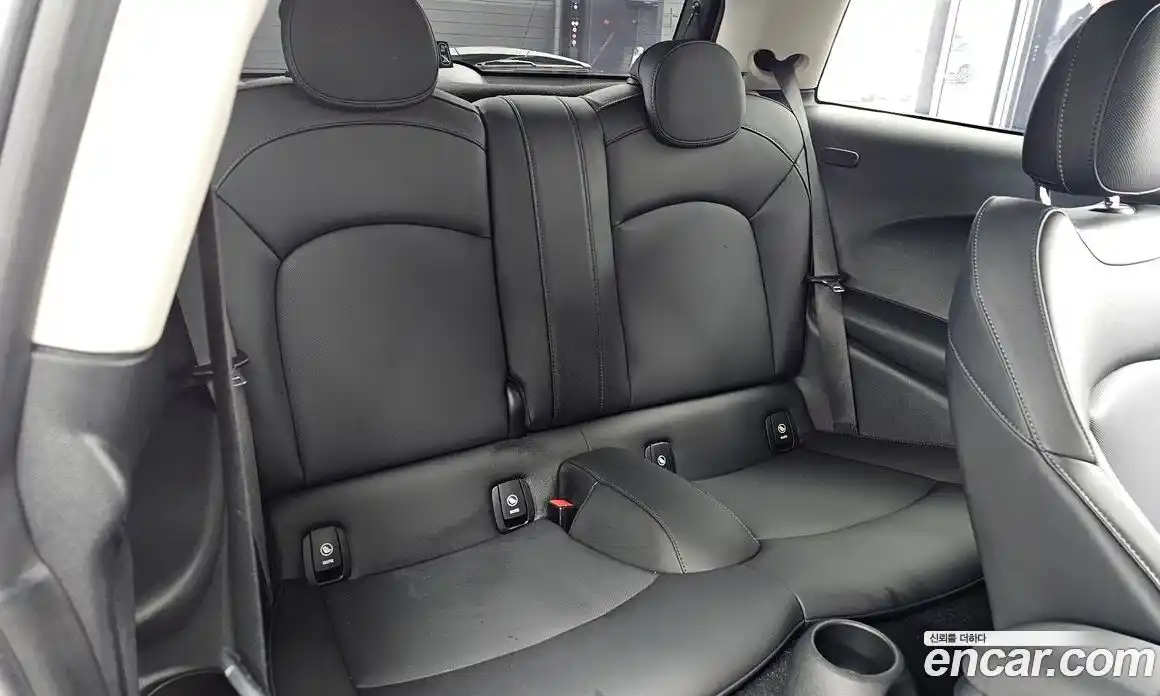 Mini Cooper 2021 1.5 Автомат в Москве № 595177, фото 12