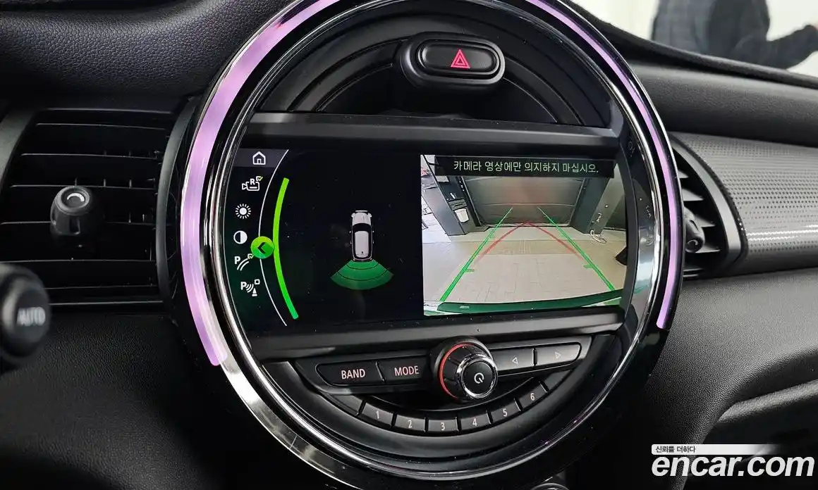 Mini Cooper 2021 1.5 Автомат в Москве № 595177, фото 15