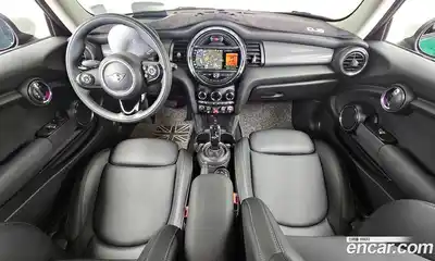 Mini Cooper 2021 1.5 Автомат в Москве № 595177, миниатюра 7