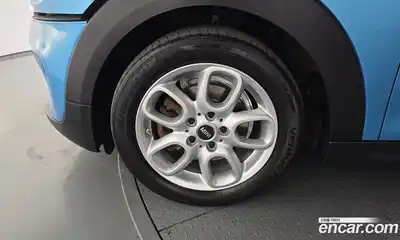 Mini Cooper 2019 1.5 Автомат в Москве № 595183, миниатюра 5