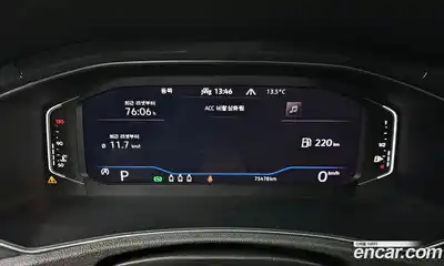 Volkswagen T-Roc 2021 2.0 Автомат в Москве № 595593, миниатюра 8