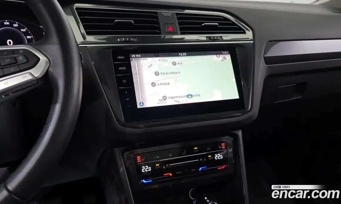 Volkswagen Tiguan 2023 2.0 Автомат в Москве № 595642, фото 15