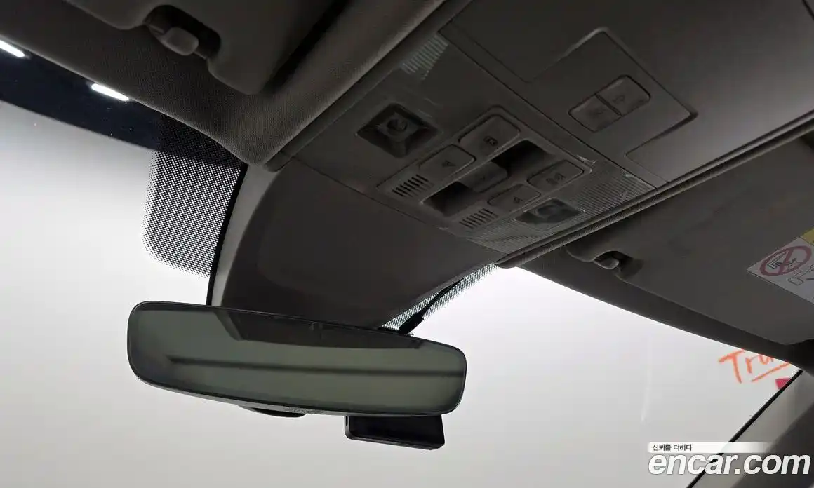 Volkswagen Tiguan 2023 2.0 Автомат в Москве № 595642, фото 17