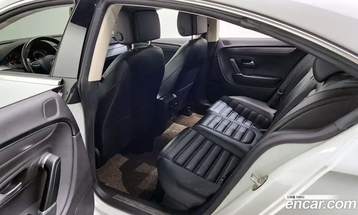 Volkswagen CC 2016 2.0 Автомат в Москве № 595772, фото 11