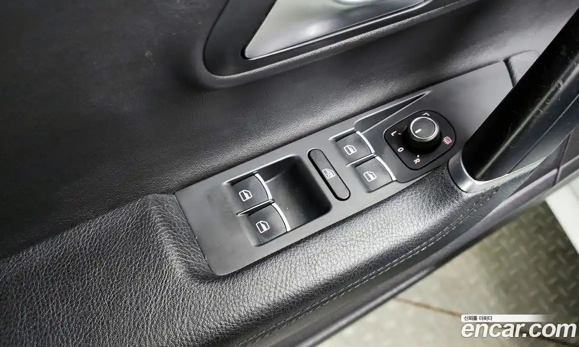 Volkswagen CC 2016 2.0 Автомат в Москве № 595772, фото 13