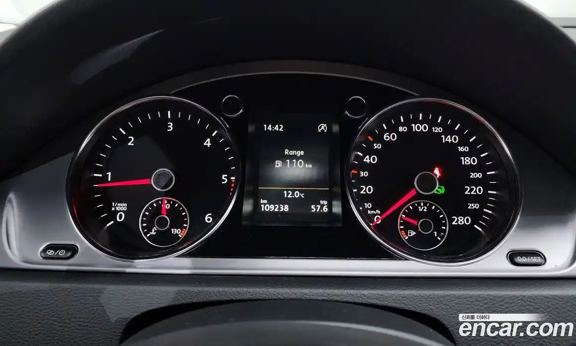 Volkswagen CC 2016 2.0 Автомат в Москве № 595772, фото 8