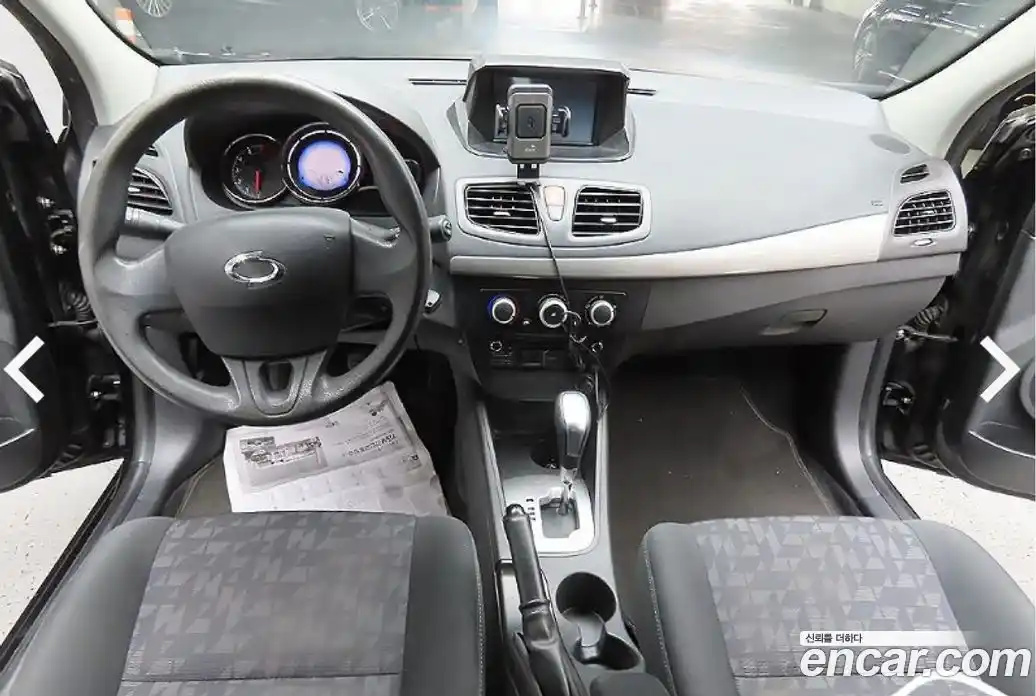 Renault SM3 2015 1.6 Автомат в Москве № 599453, фото 9