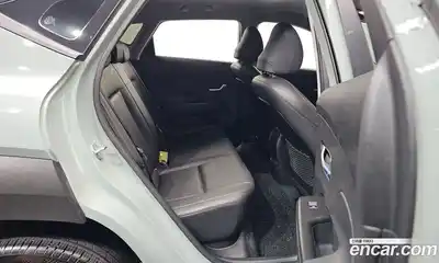 Hyundai Kona 2023 1.6 Автомат в Москве № 608136, миниатюра 11