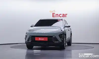 Hyundai Kona 2023 1.6 Автомат в Москве № 608136, миниатюра 2