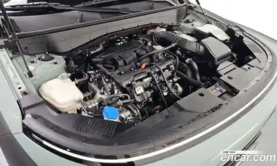 Hyundai Kona 2023 1.6 Автомат в Москве № 608136, миниатюра 5