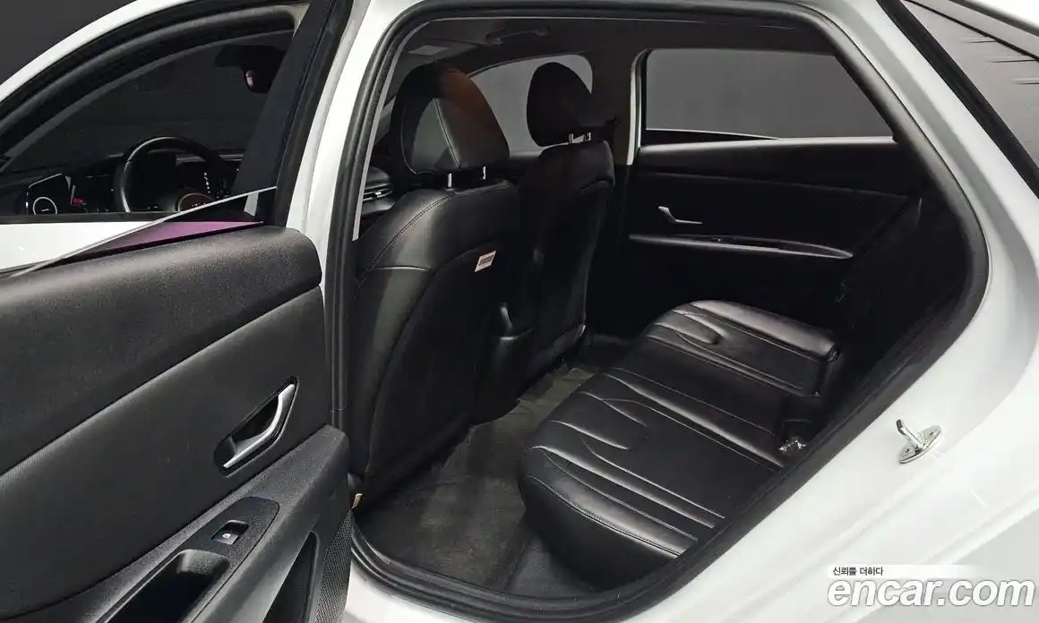 Hyundai Avante 2022 1.6 Автомат в Москве № 608503, фото 12