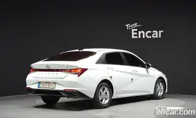 Hyundai Avante 2022 1.6 Автомат в Москве № 608503, миниатюра 2