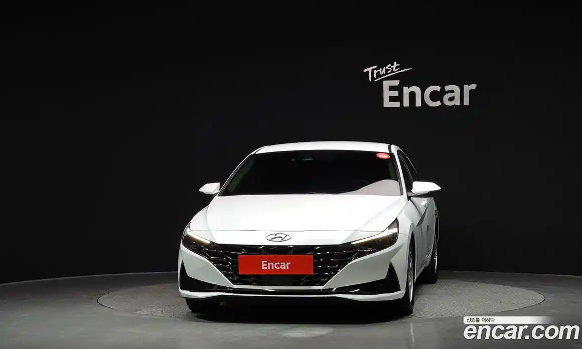 Hyundai Avante 2022 1.6 Автомат в Москве № 608503, фото 3