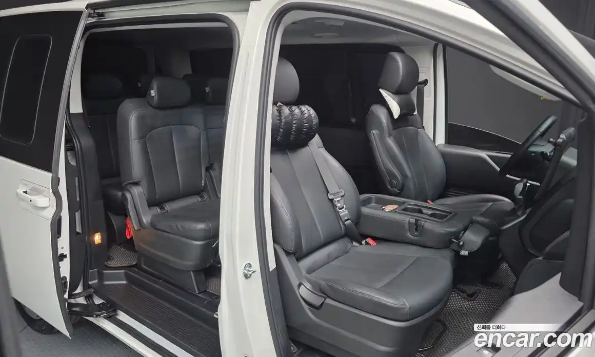 Hyundai Staria 2025 2.2 Автомат в Москве № 608520, фото 12