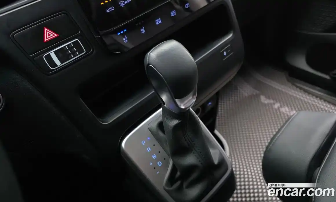 Hyundai Staria 2025 2.2 Автомат в Москве № 608520, фото 9