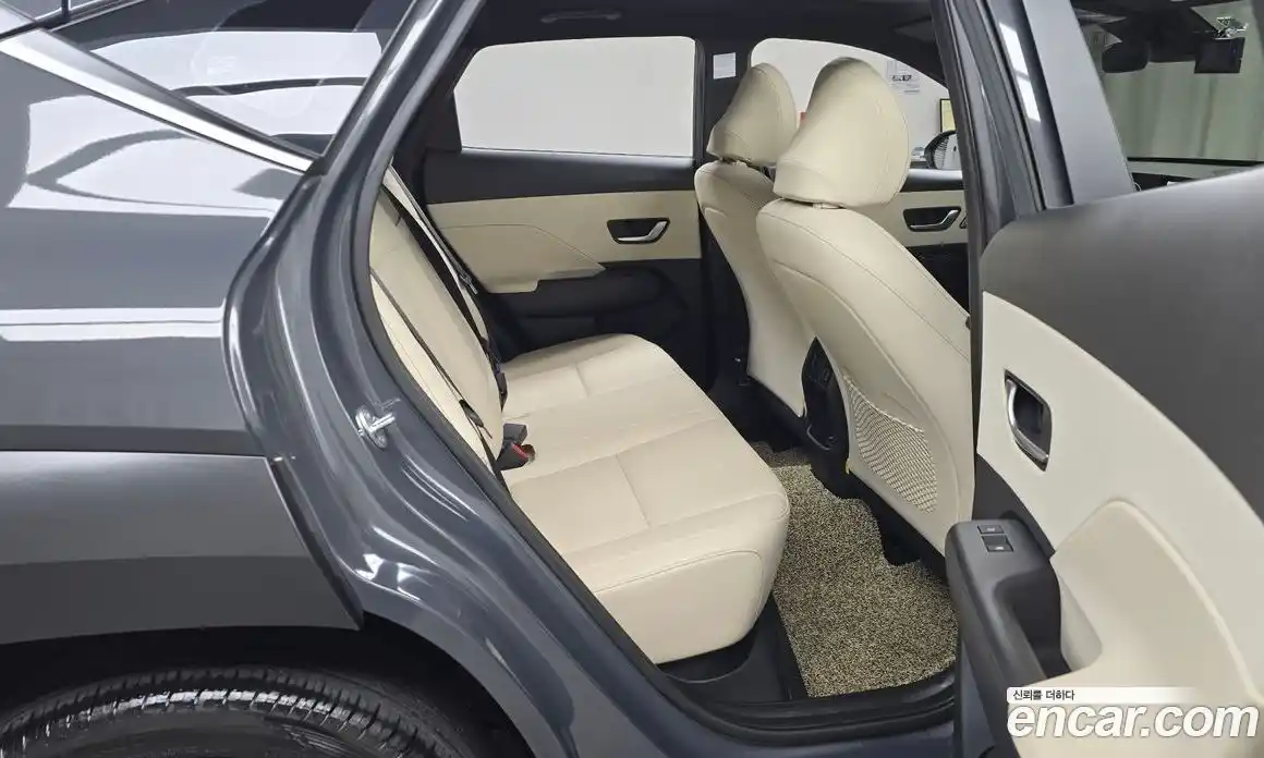 Hyundai Kona 2023 1.6 Автомат в Москве № 608649, фото 12