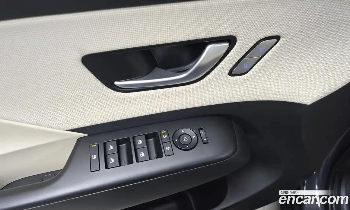 Hyundai Kona 2023 1.6 Автомат в Москве № 608649, фото 17