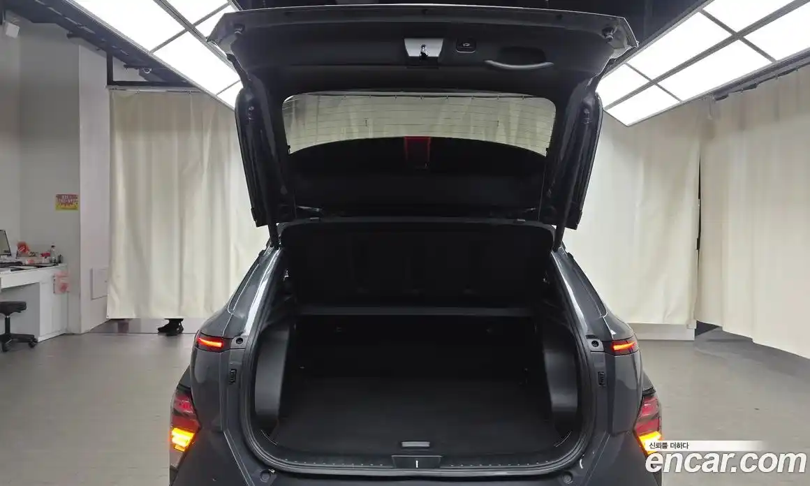 Hyundai Kona 2023 1.6 Автомат в Москве № 608649, фото 20