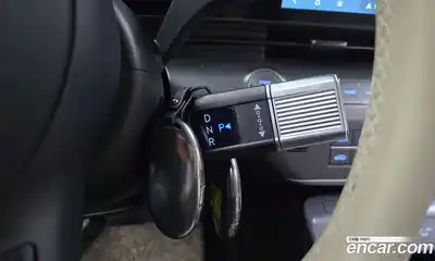 Hyundai Kona 2023 1.6 Автомат в Москве № 608649, миниатюра 9