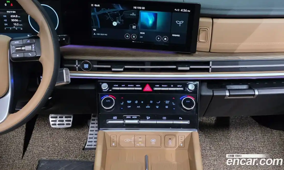 Hyundai Santa Fe 2024 1.6 Автомат в Москве № 608710, фото 14