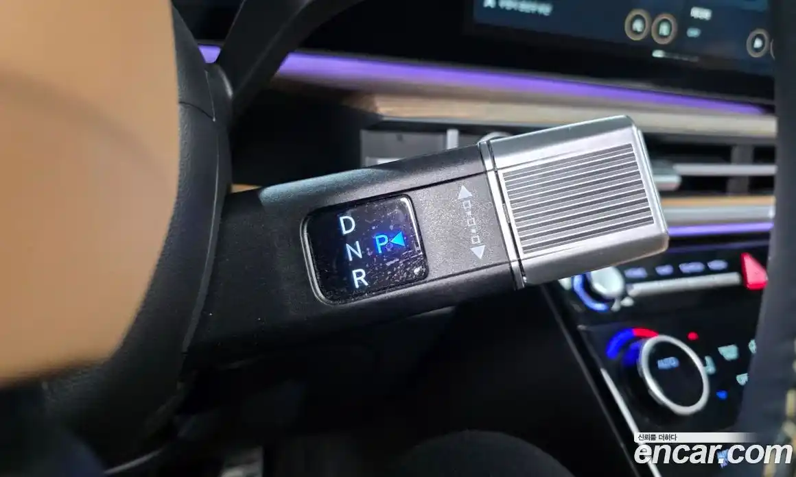 Hyundai Santa Fe 2024 1.6 Автомат в Москве № 608710, фото 9