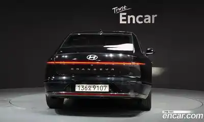 Hyundai Grandeur 2023 1.6 Автомат в Москве № 608997, миниатюра 4