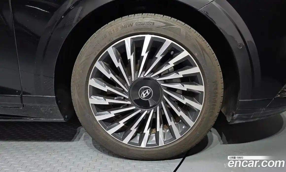 Hyundai Grandeur 2023 1.6 Автомат в Москве № 608997, фото 5