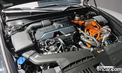 Hyundai Grandeur 2023 1.6 Автомат в Москве № 608997, миниатюра 6