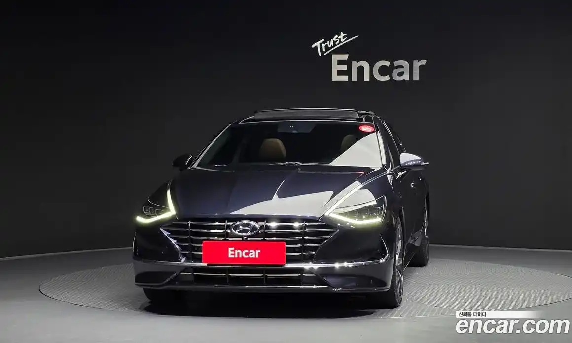 Hyundai Sonata 2020 2.0 Автомат в Москве № 609040, фото 3