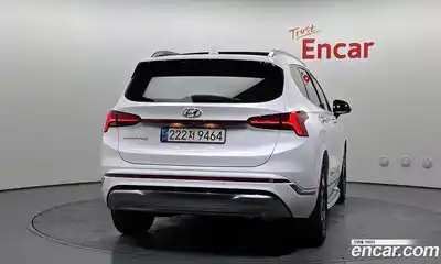 Hyundai Santa Fe 2023 1.6 Автомат в Москве № 609120, миниатюра 4