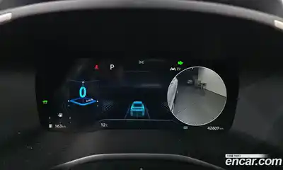 Hyundai Santa Fe 2023 1.6 Автомат в Москве № 609120, миниатюра 8