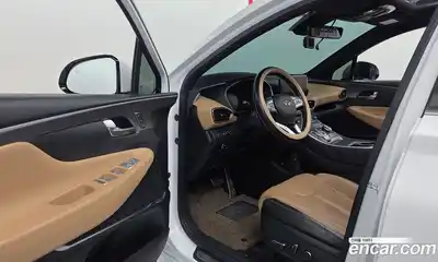 Hyundai Santa Fe 2023 1.6 Автомат в Москве № 609120, миниатюра 10