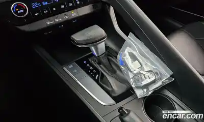 Hyundai Avante 2023 1.6 Автомат в Москве № 609153, миниатюра 9