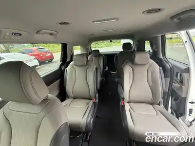 Kia Canival 2026 1.6 Автомат в Москве № 609413, миниатюра 3