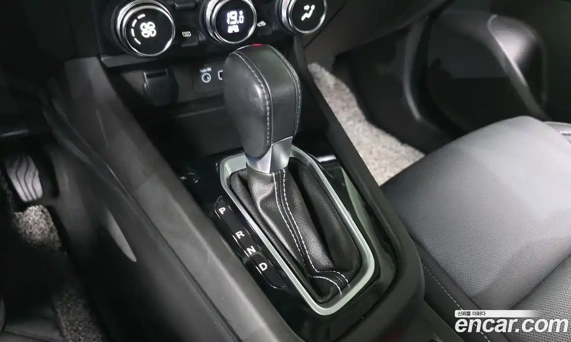 Renault XM3 2023 1.3 Автомат в Москве № 609507, фото 9