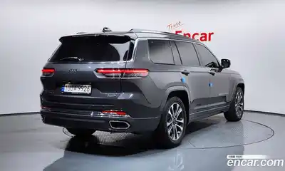Jeep Cherokee 2023 3.6 Автомат в Москве № 609528, миниатюра 2