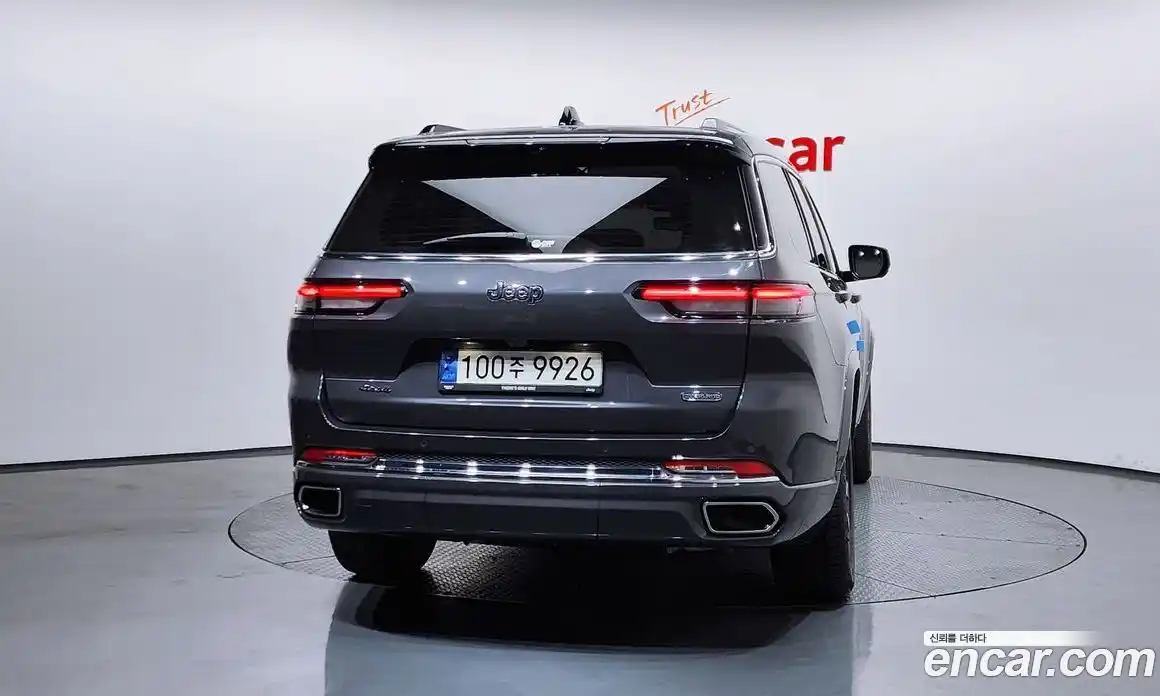 Jeep Cherokee 2023 3.6 Автомат в Москве № 609528, фото 4