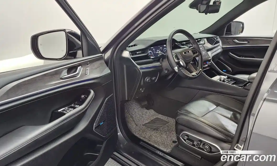 Jeep Cherokee 2023 3.6 Автомат в Москве № 609528, фото 10