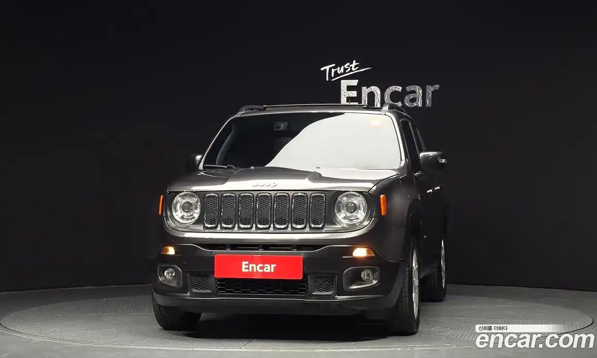 Jeep Renegade 2018 2.4 Автомат в Москве № 609581, фото 3
