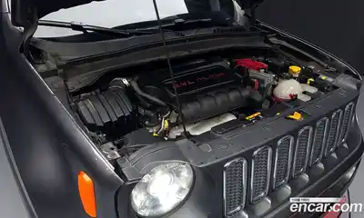 Jeep Renegade 2018 2.4 Автомат в Москве № 609581, миниатюра 6