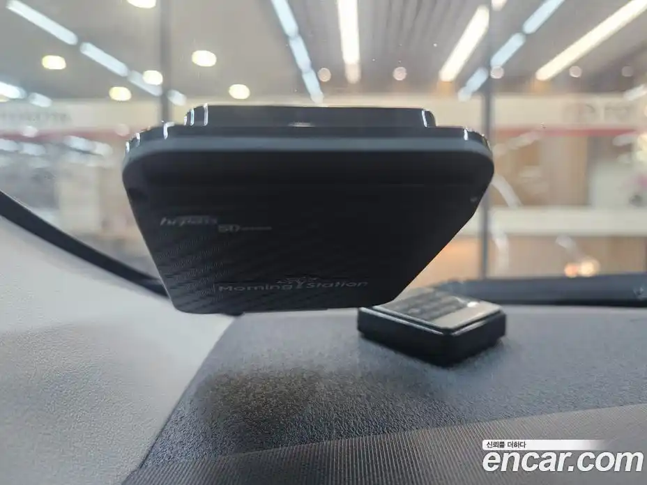 Toyota Prius 2021 1.5 Вариатор в Москве № 609920, фото 11