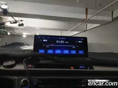 Toyota RAV4 2018 2.5 Автомат в Москве № 609927, миниатюра 11