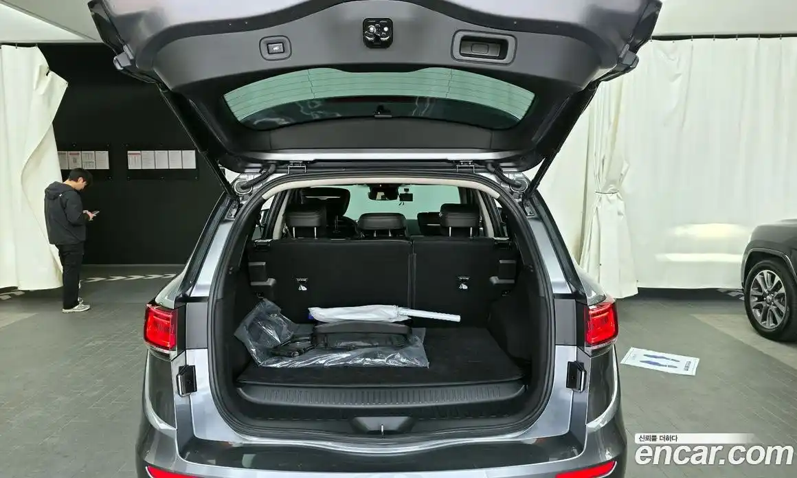 Renault QM6 2024 2.0 Автомат в Москве № 609999, фото 20