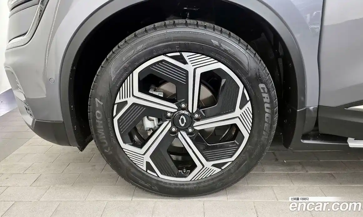 Renault QM6 2024 2.0 Автомат в Москве № 609999, фото 5