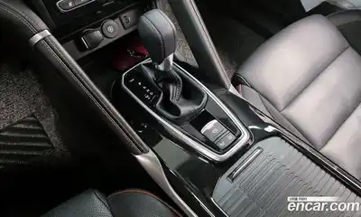 Renault QM6 2024 2.0 Автомат в Москве № 609999, миниатюра 9