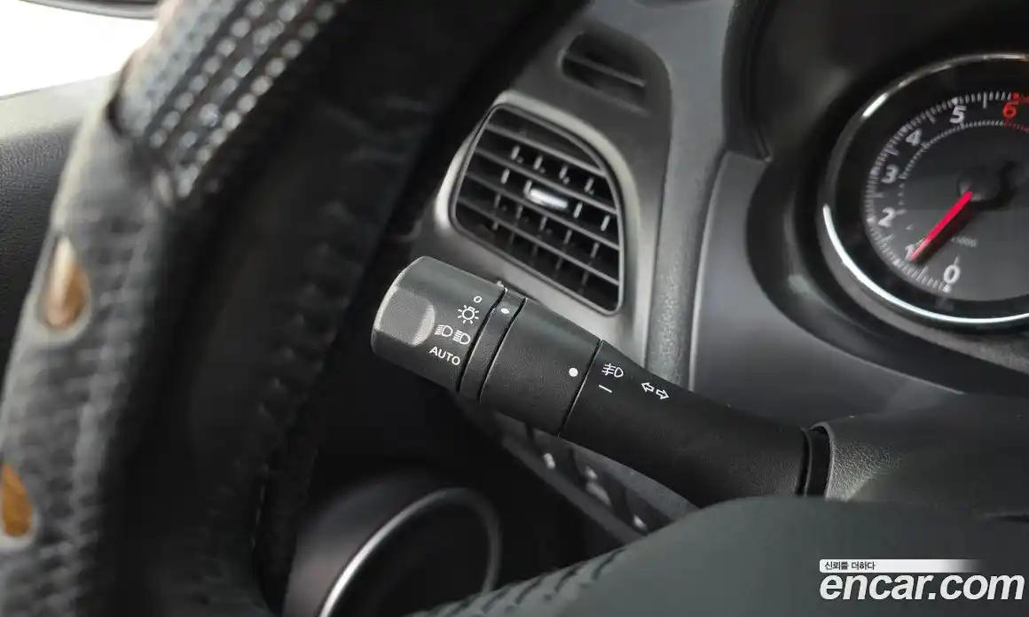 Renault SM3 2015 1.6 Автомат в Москве № 610033, фото 17