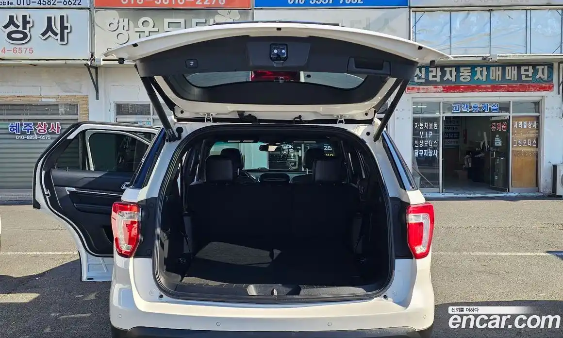 Ford Explorer 2016 2.3 Автомат в Москве № 610223, фото 19